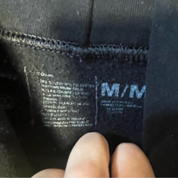 Neff Disney Collab Mickey 28 Size Medium Tie Dye print Sweatshirt Hoodie - Picture 4 of 4